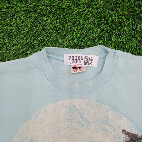Vintage 1988 Habitat Softwear Alaska Wolf Shirt Medium 20x26 Light Blue USA - Picture 3 of 16